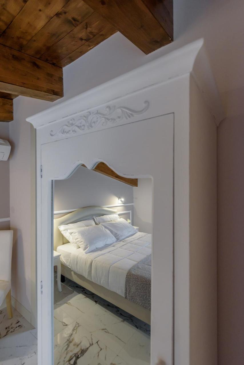 Marie Claire Apartments & Spa Vasto Kültér fotó